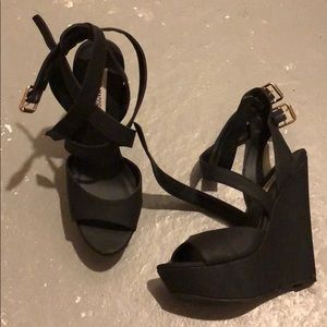 Steve Madden Wedges Black